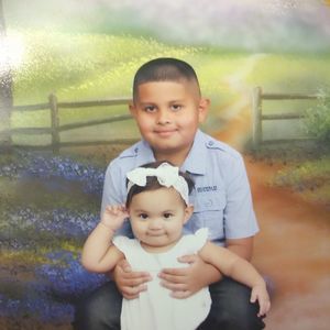 Meet your Posher, Yesenia